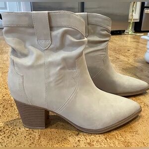 Time and Tru Women's Western Slouch Boot New Size 11